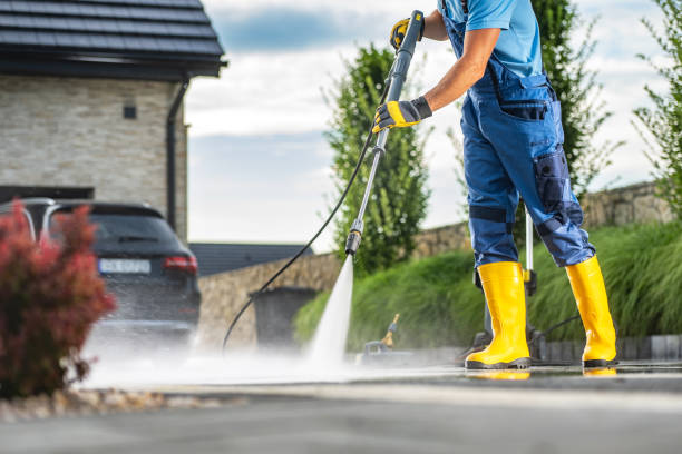 Best Concrete Pressure Washing  in New Paris, IN